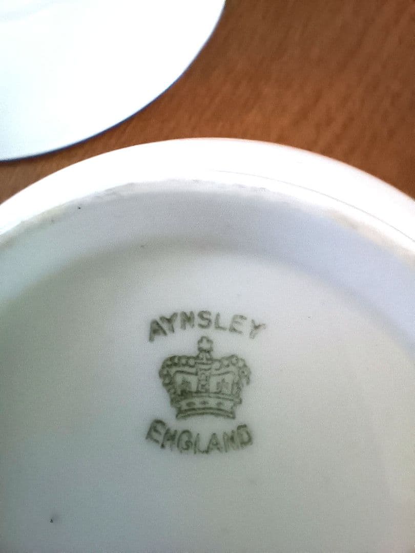 aynsleyアンティーク　アフタヌーンティーセット　 金縁 4人分