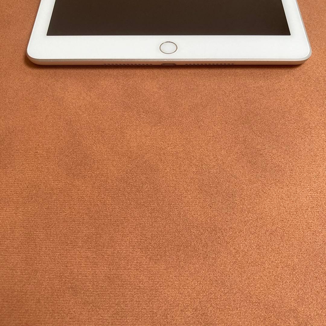 876【早い者勝ち】電池良好☆iPad6 第6世代 32GB WIFIモデル☆