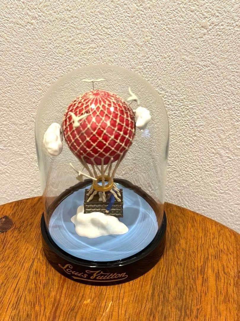 LOUIS VUITTON クリスマス限定ノベルティ品非売品 ドームオブジェ