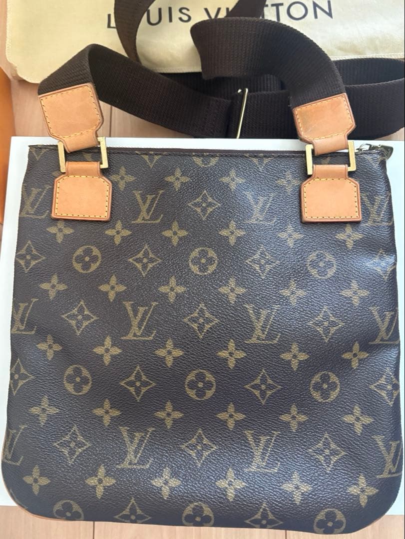 Louis Vuitton ポシェット・ボスフォール