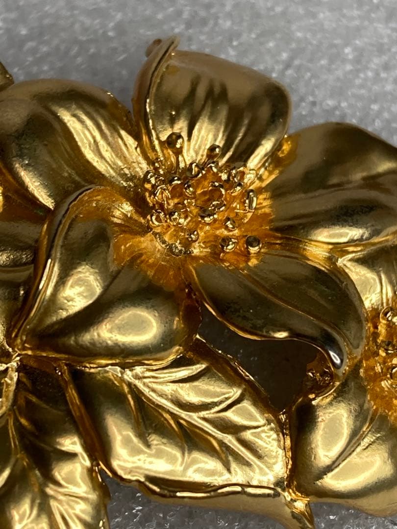 Z）KENZO 花束 大きい ブローチ ケンゾー アクセサリー フラワー