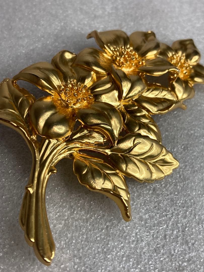 Z）KENZO 花束 大きい ブローチ ケンゾー アクセサリー フラワー