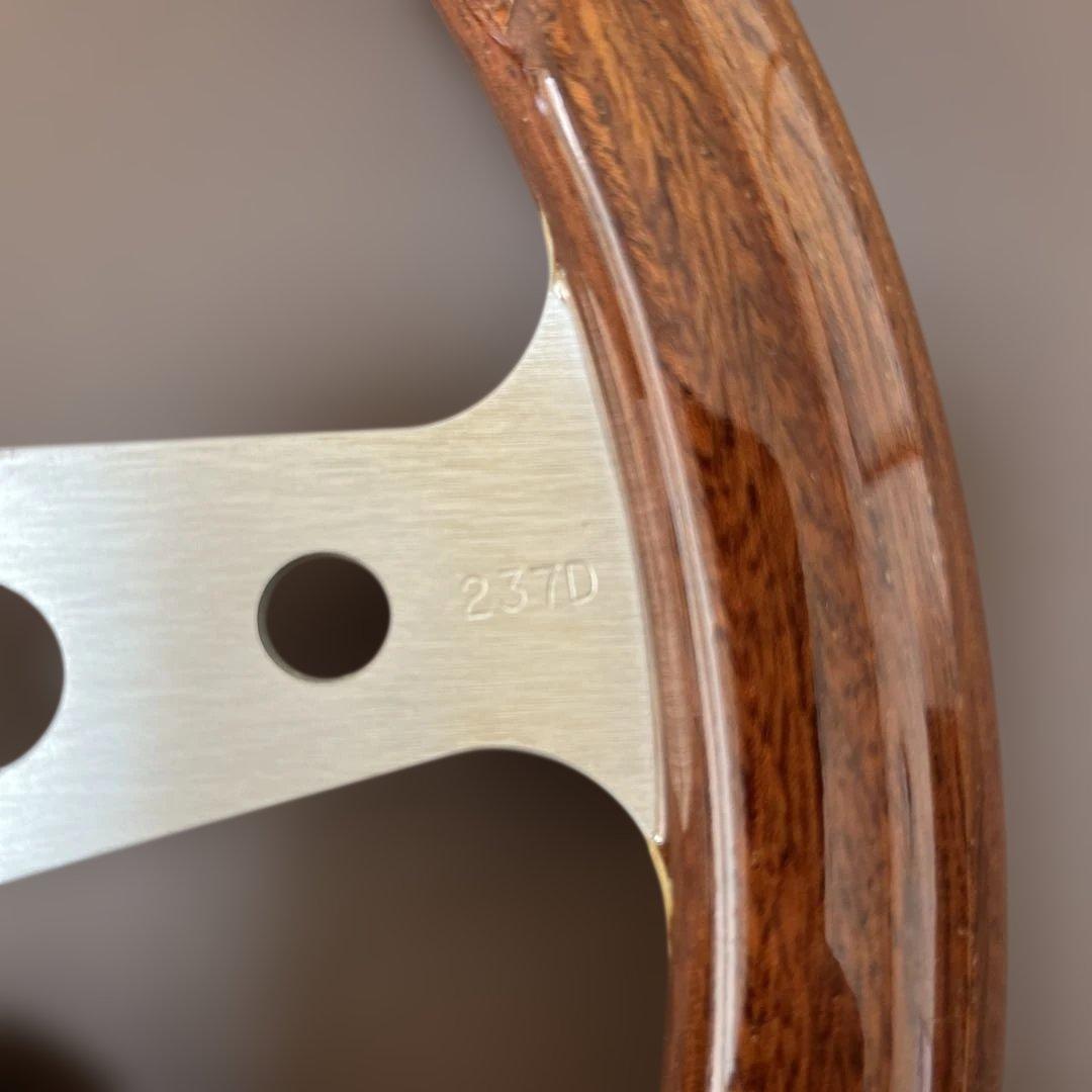 momo superindy スーパーインディ34パイ アルミ削り出し