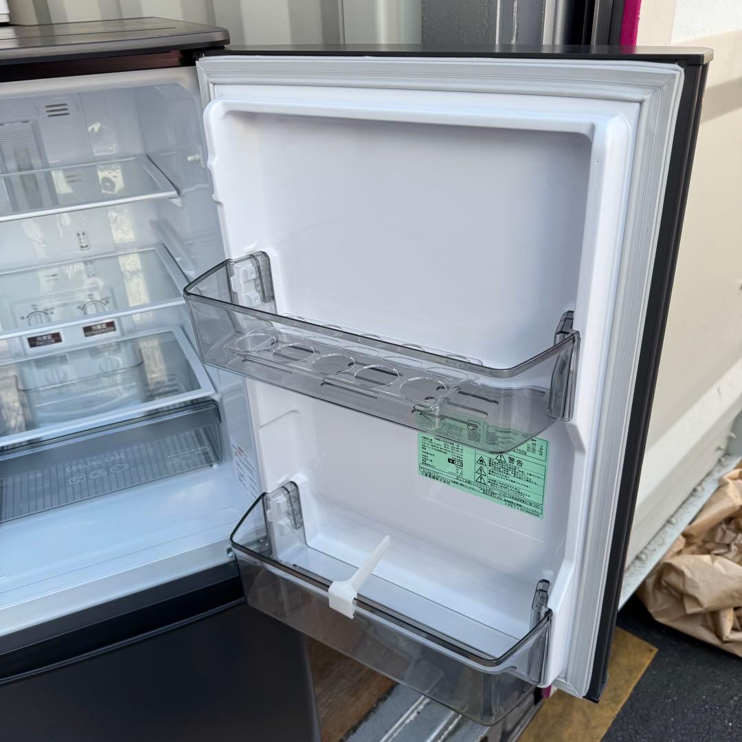 C7302★2023年製美品★三菱冷蔵庫　自動霜取り　グレー　一人暮らし　洗濯機