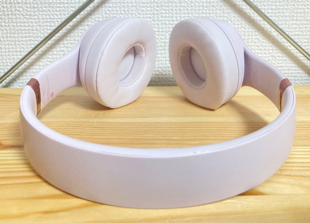 ☆美品！！ Beats Solo 4 ワイヤレスヘッドホンクラウドピンク