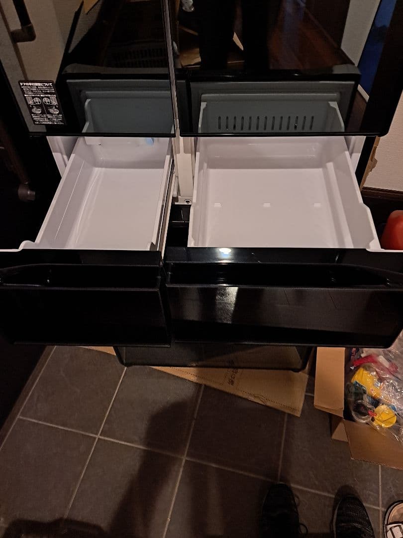 HITACHI 冷蔵庫 R-WX5600G(X) 555L