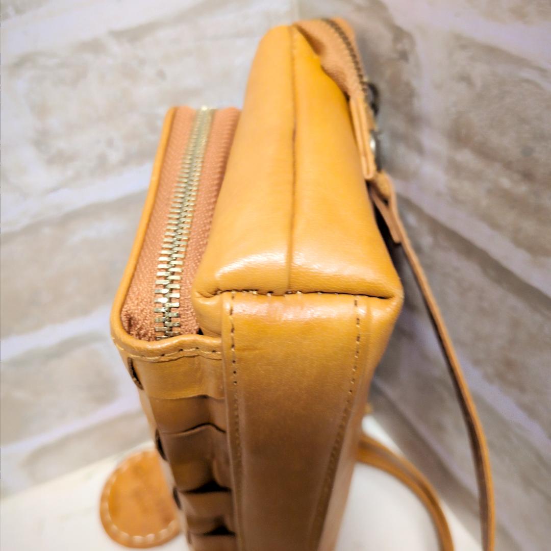 ★【ズッケロ フィラート】メッシュ ショルダーバッグ キャメル 美品 収納多し