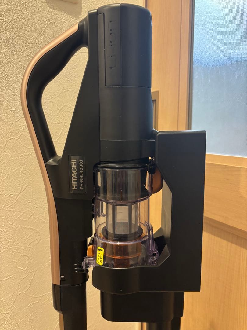 日立 HITACHI コードレスクリーナー 掃除機　PV-BHL4000J