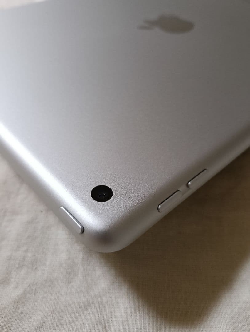 ほぼ未使用 iPad 第7世代 バッテリー99.7%