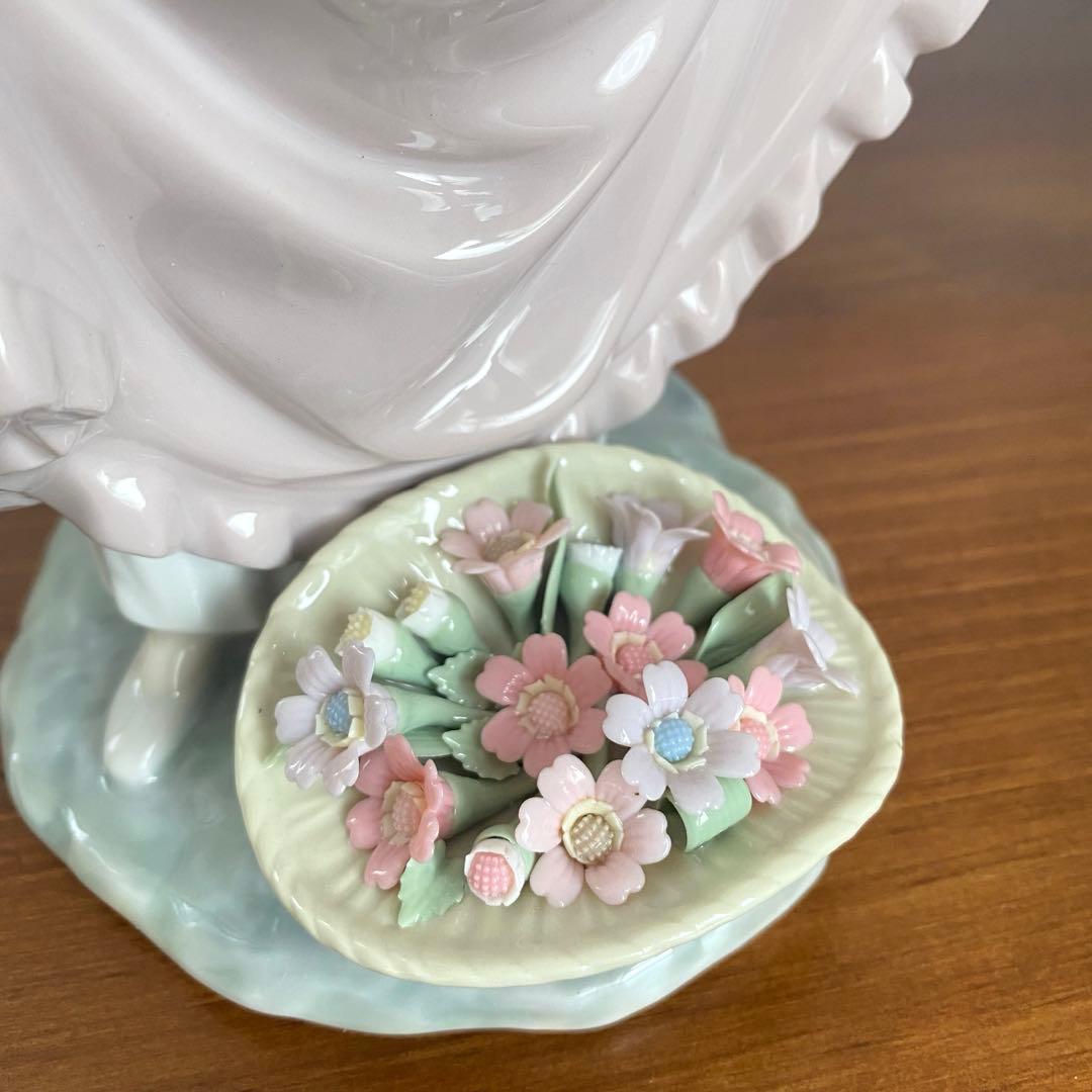 LLADRO リヤドロ 『 花のバスケット 』 置物