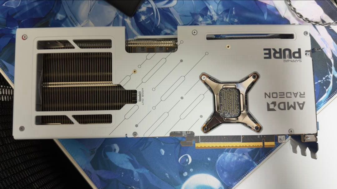 グラフィックボード・グラボ・ビデオカード Sapphire AMD Radeon RX 9070XT