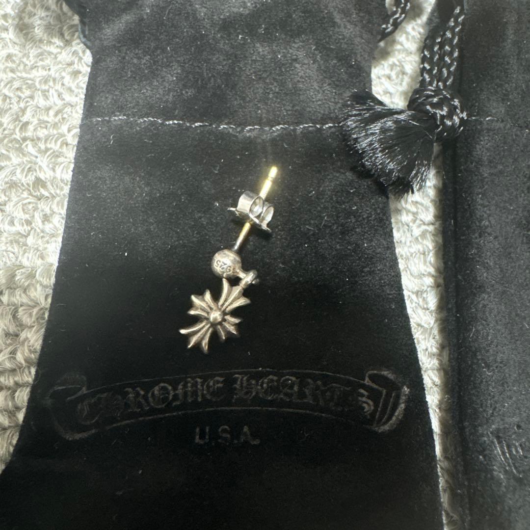 クロムハーツタイニーE CHプラス　ドロップイヤリングピアス