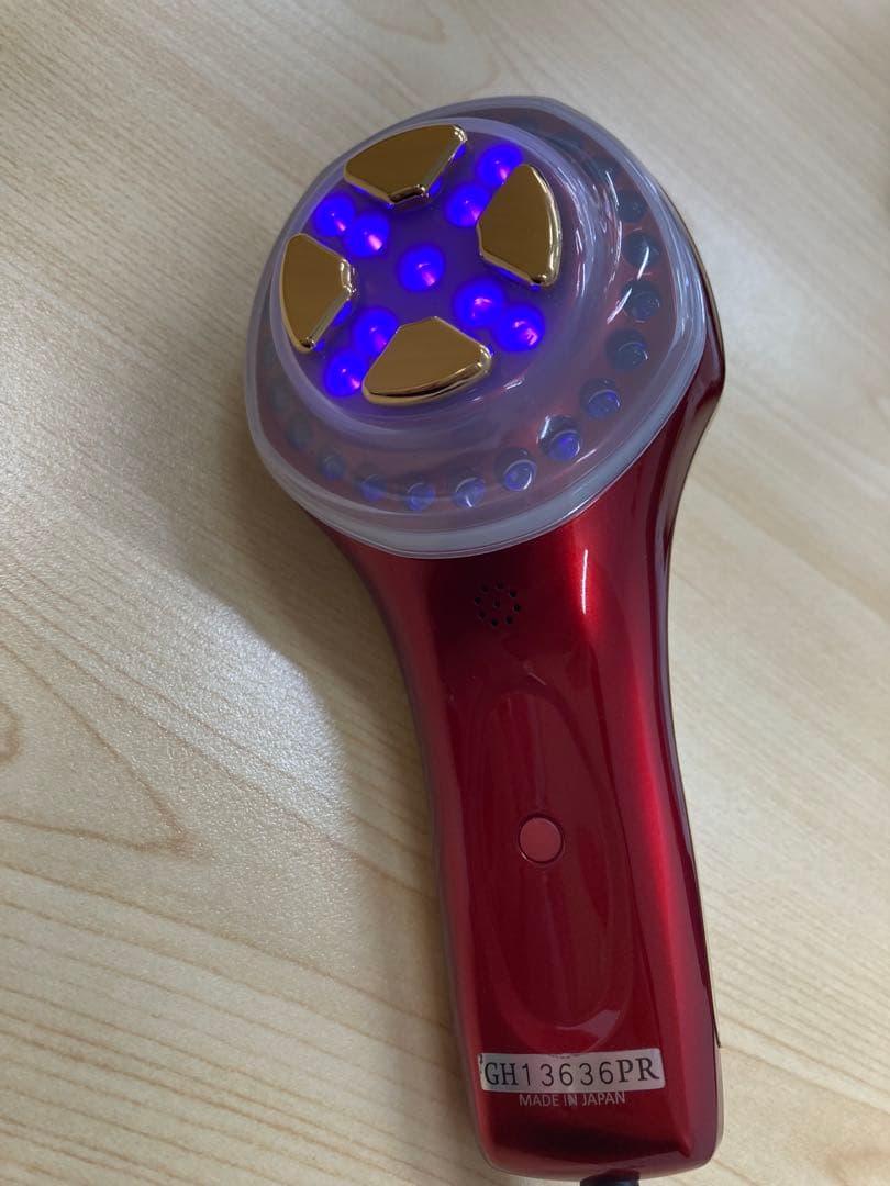 Dr. Arrivo ドクターアリーヴォゴーストプレミアム　美顔器