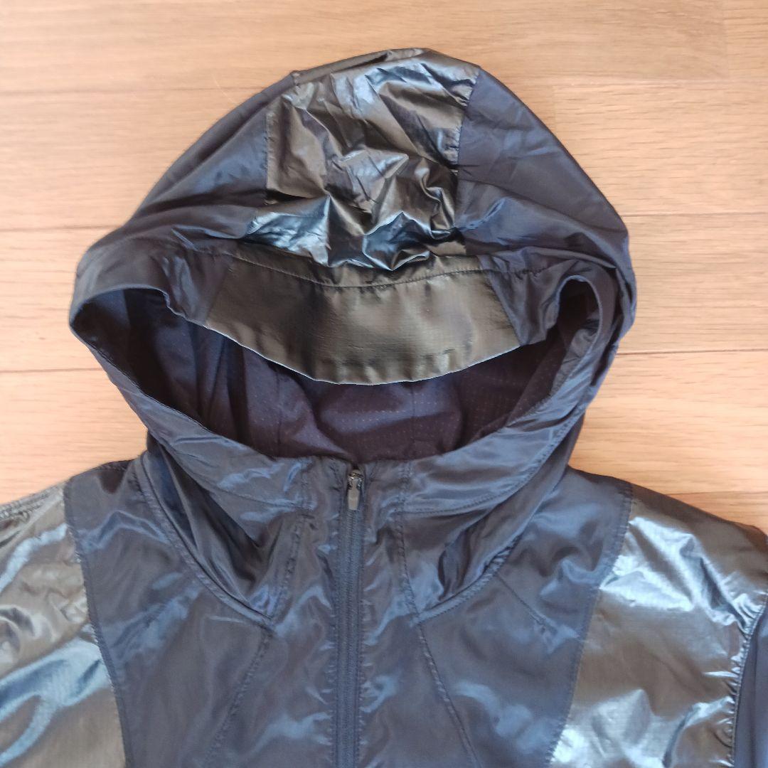 アンダーアーマー heatgear フルジップナイロンパーカー