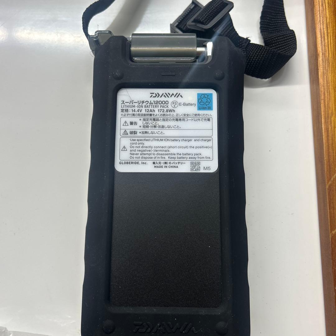 SUPER LITHIUM 12000WP-C 電動リール用バッテリー