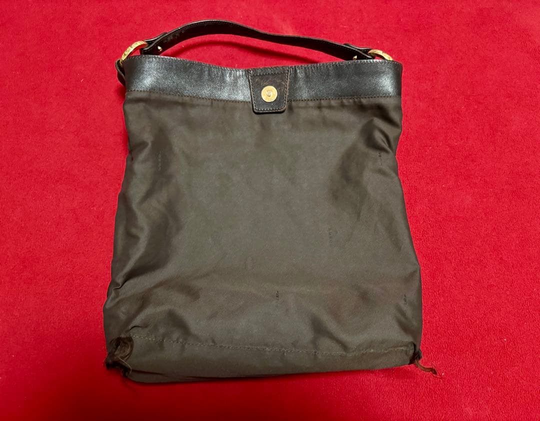 フェンディ ラビットファー ショルダーバッグ