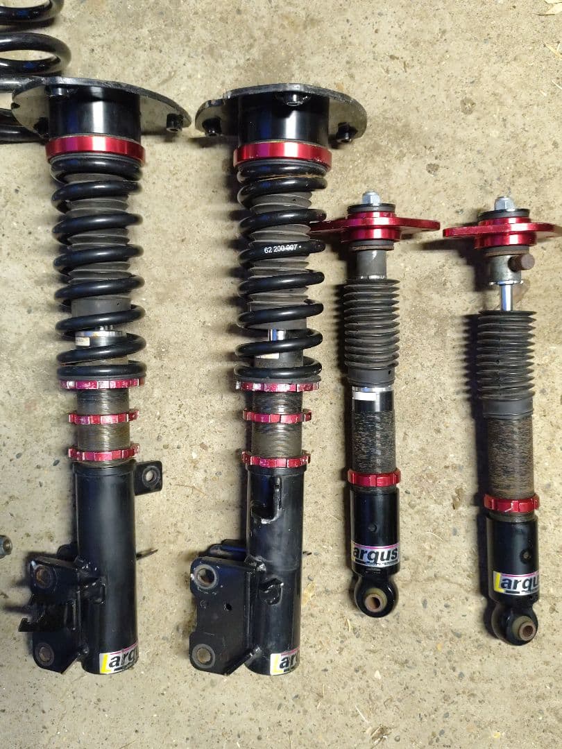 R*ン様 ラルグス　フルタップ車高調　スペックS　52 エルグランド