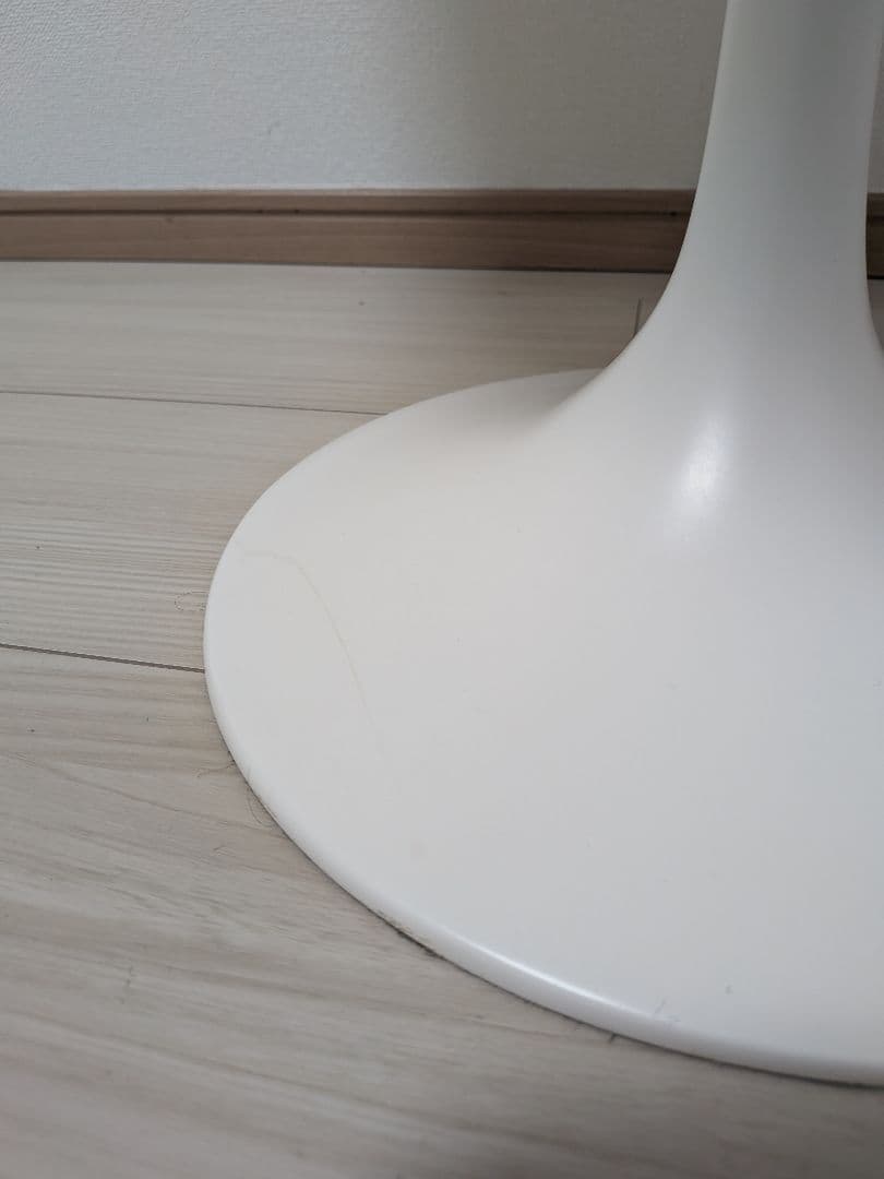 チューリップラウンドサイドテーブル エーロ・サーリネン リプロダクト マーブル