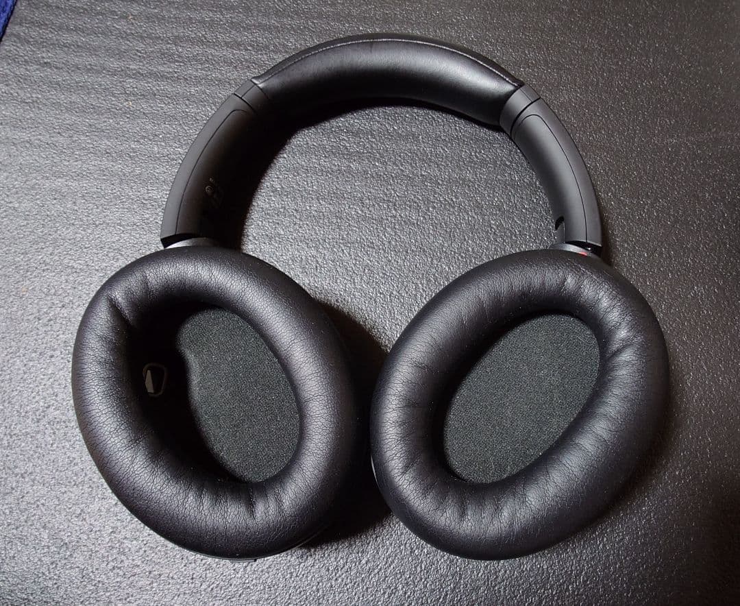 SONY ワイヤレスヘッドホン