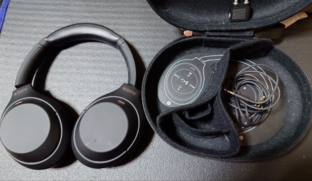 SONY ワイヤレスヘッドホン