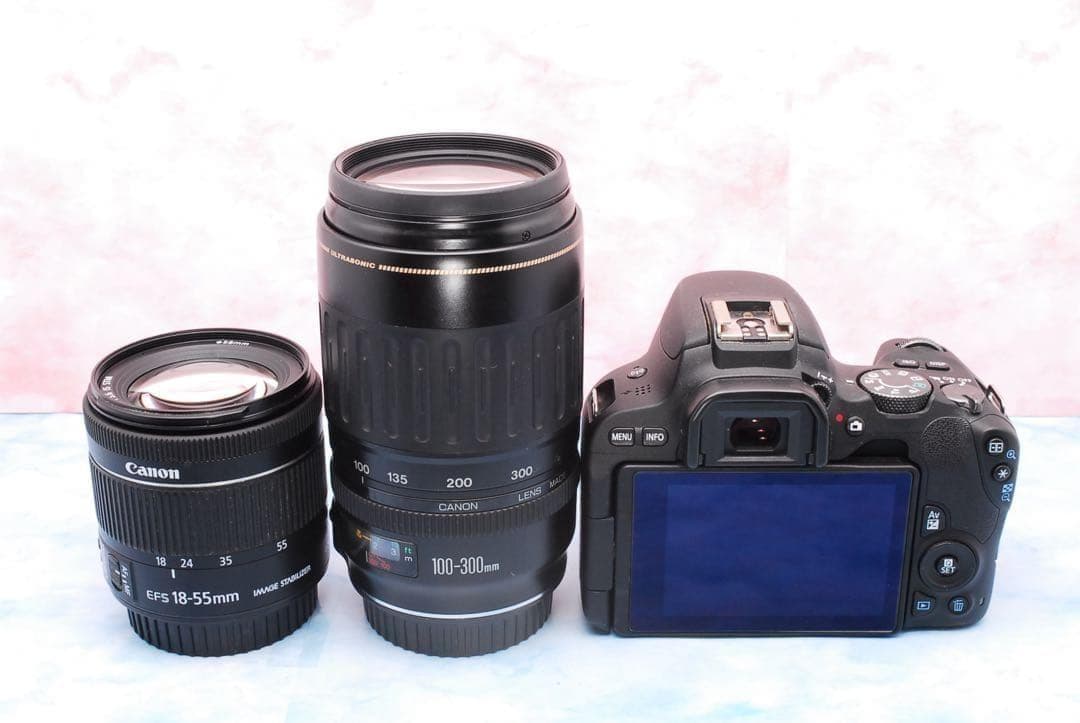 キャノン kiss X9☆一眼レフカメラ☆高性能標準＆超望遠☆スマホ転送OK