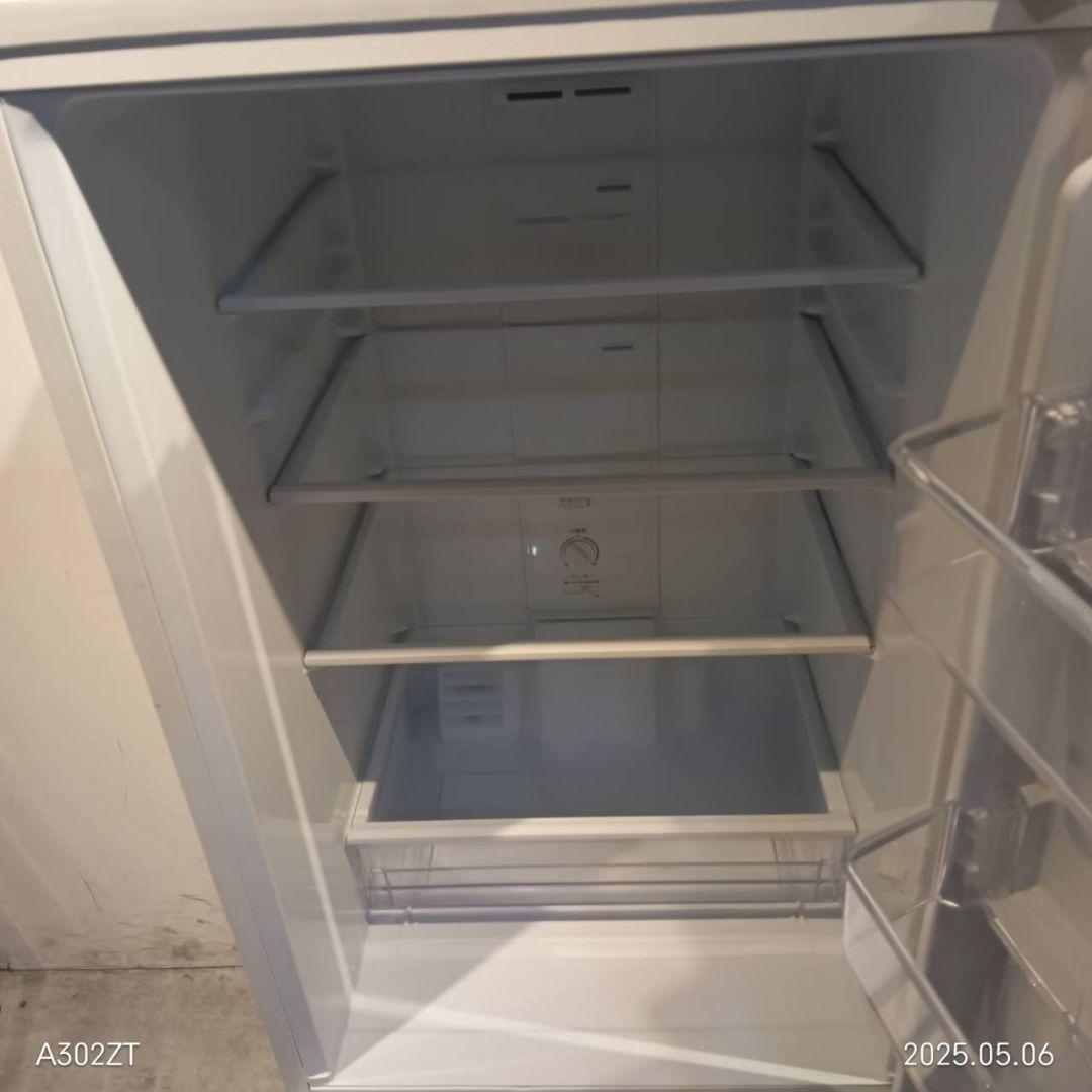 013　送料設置無料　神奈川限定配送　アクア　大型冷蔵庫　人気モデル　201L