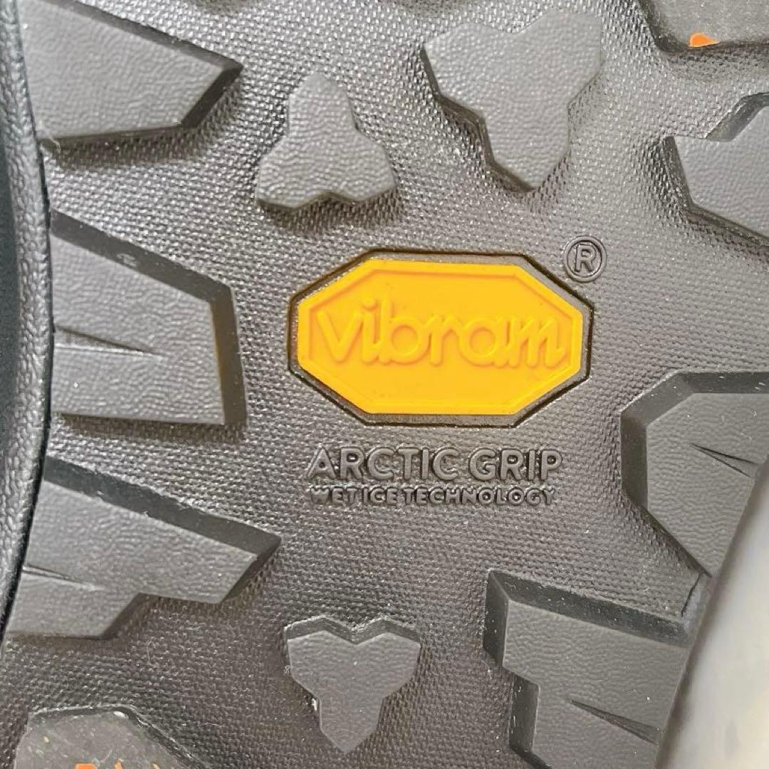 Columbia サップランド　チャッカ　オムニヒートインフィニティ　ビブラム