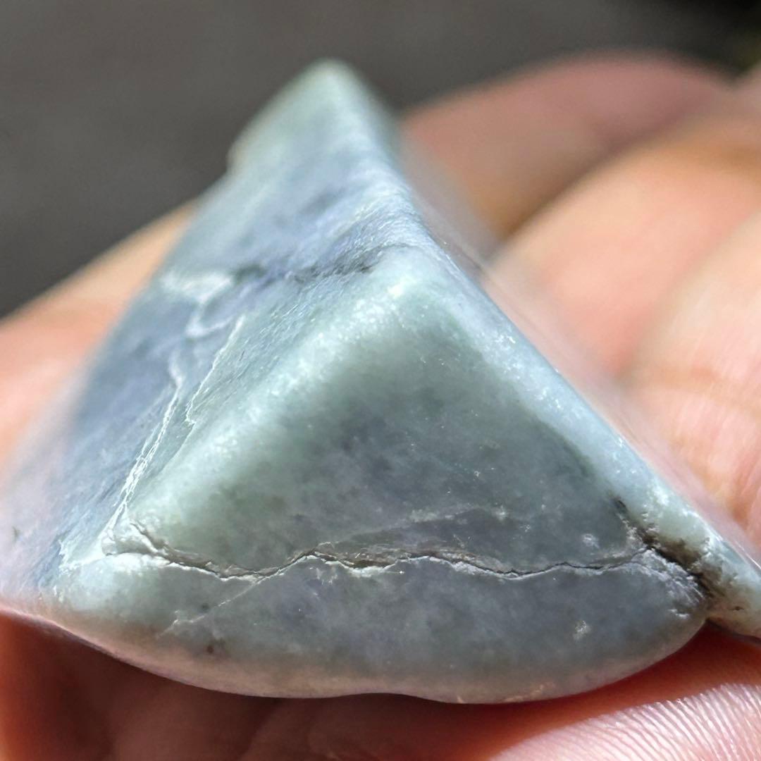 ☆別格高級品質！日本聖石④！希少！糸魚川翡翠　ブルー　翡翠　ジェダイト　原石