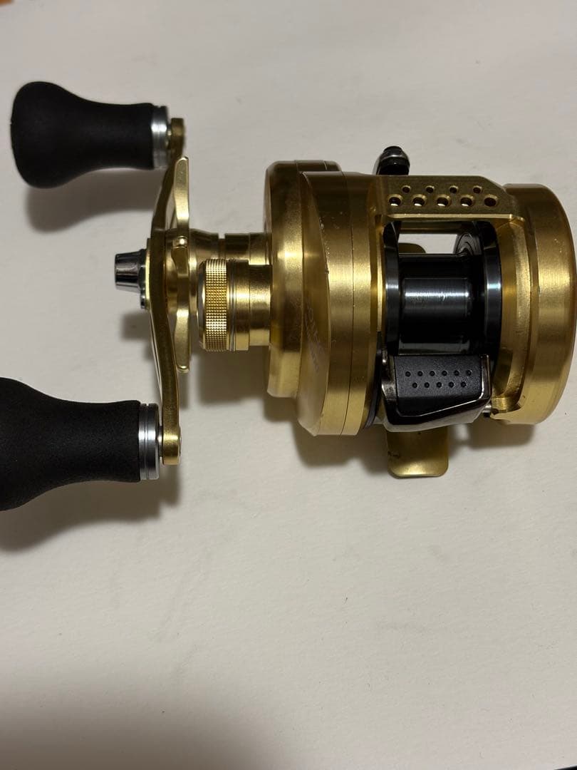 シマノ　オシアコンクエスト 201HG 純正ダブルハンドル付き