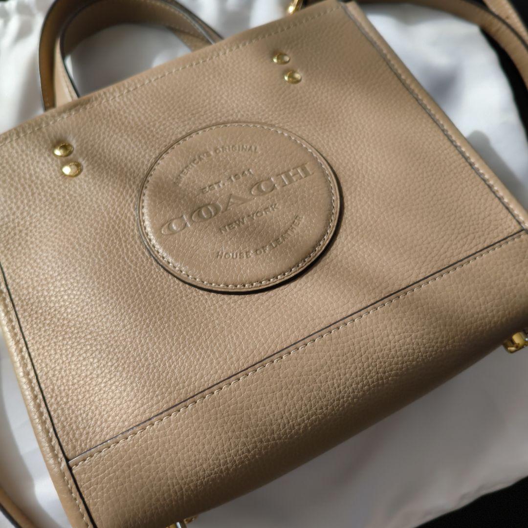 COACH 2wayデンプシーベージュ ショルダトートーバッグ