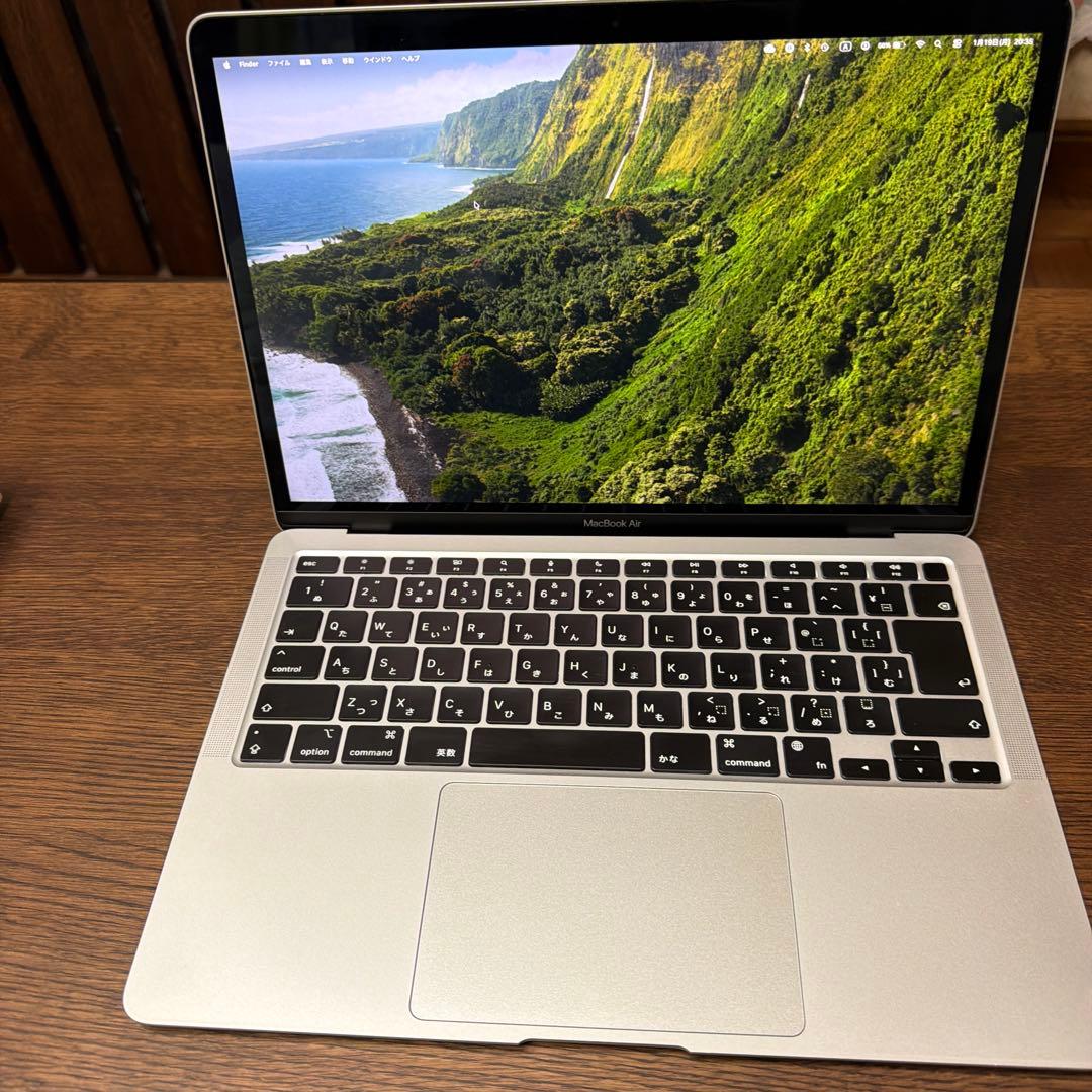 MacBook本体 Apple MacBook Air M1 2020 256GB 8GB