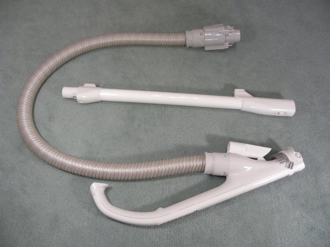 Panasonic軽量スリム掃除機MC-JP850Kからまないブラシ