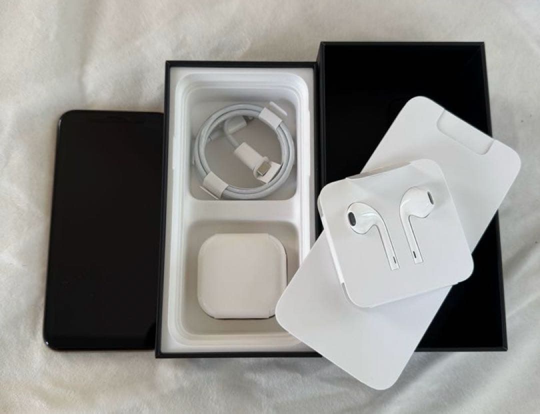 iPhone11Pro 512GB ゴールド　香港版　dual Sim デュアル