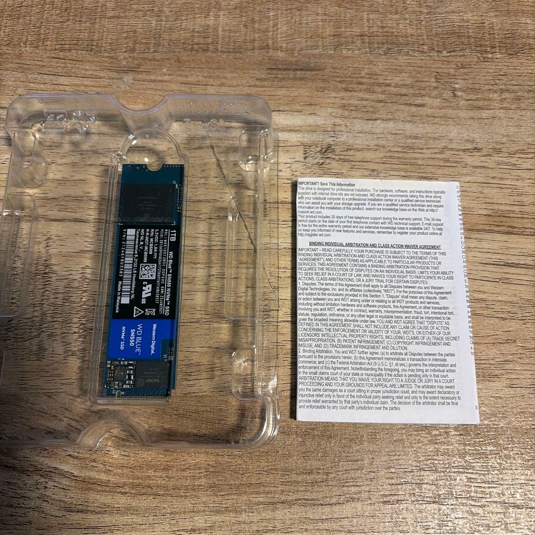 WD Blue SN550 1TB NVMe SSD 未使用 箱開封済