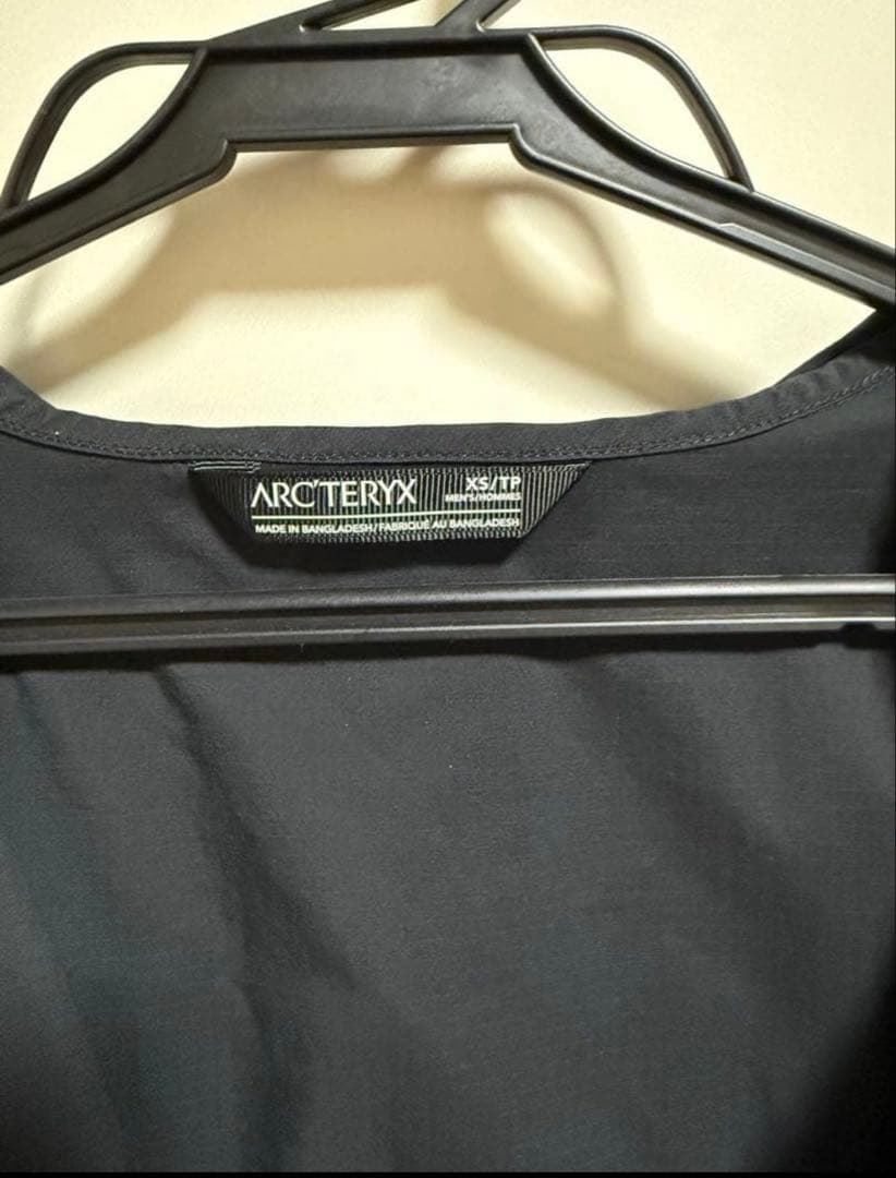 美品 Arc’teryx スコーミッシュフーディ