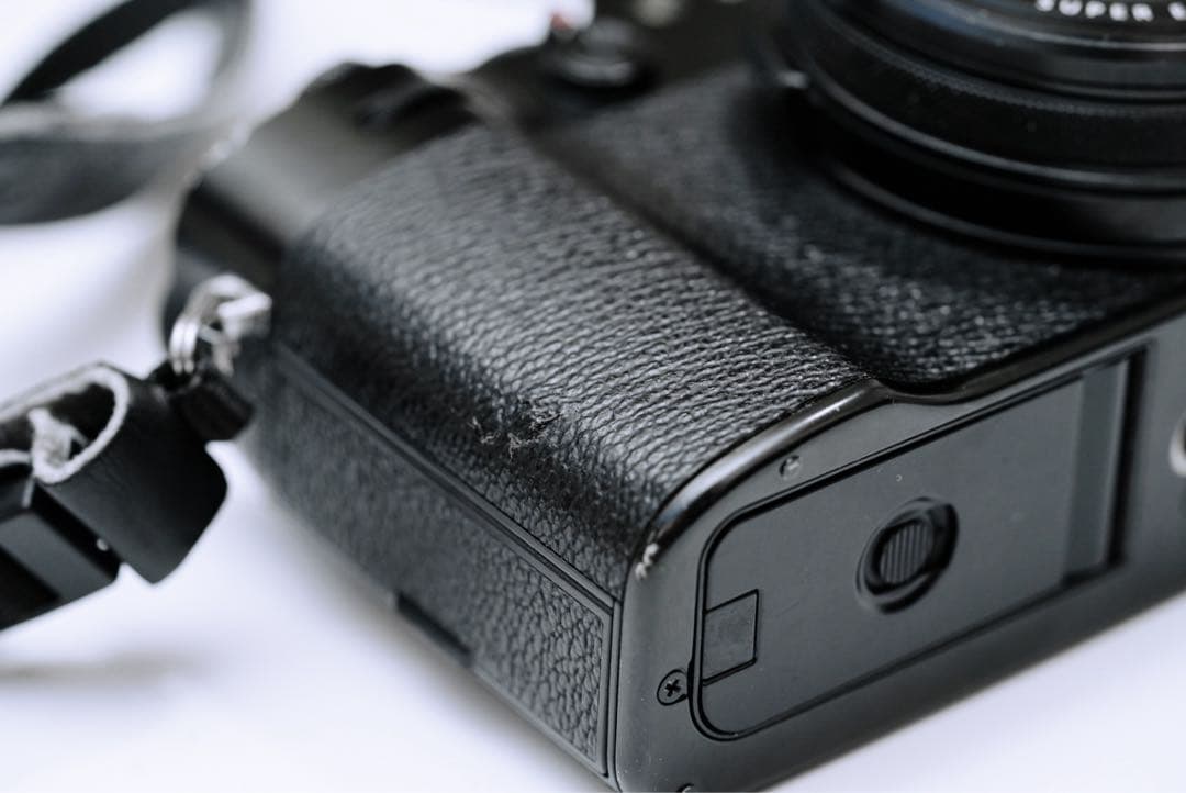 【早い者勝ち】Fujifilm X100V ブラック コンパクトデジタルカメラ