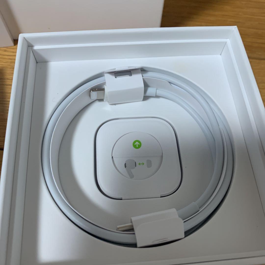 ヘッドホン APPLE MWP22J/A