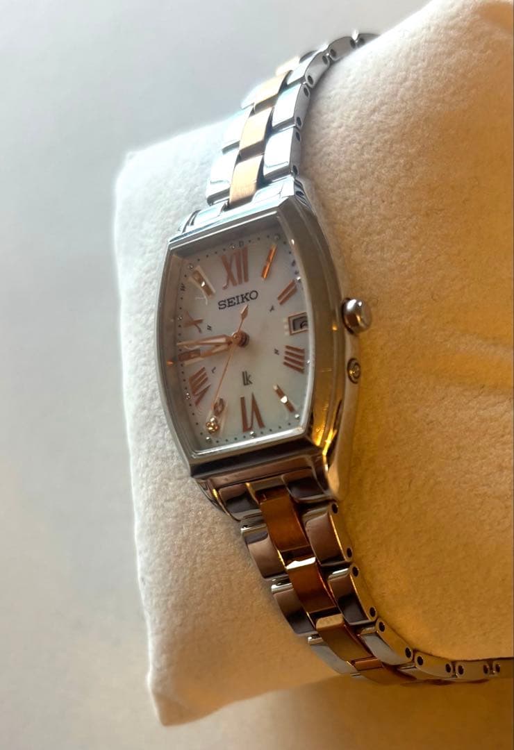 【美品】SEIKO　ルキア　SSVW117 ソーラー電波時計 白蝶貝文字盤