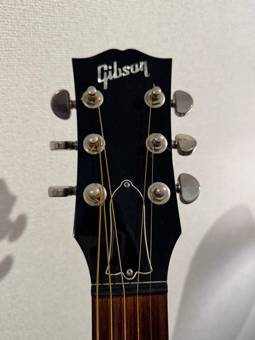 ギブソンJ-45 機材整理のため特価