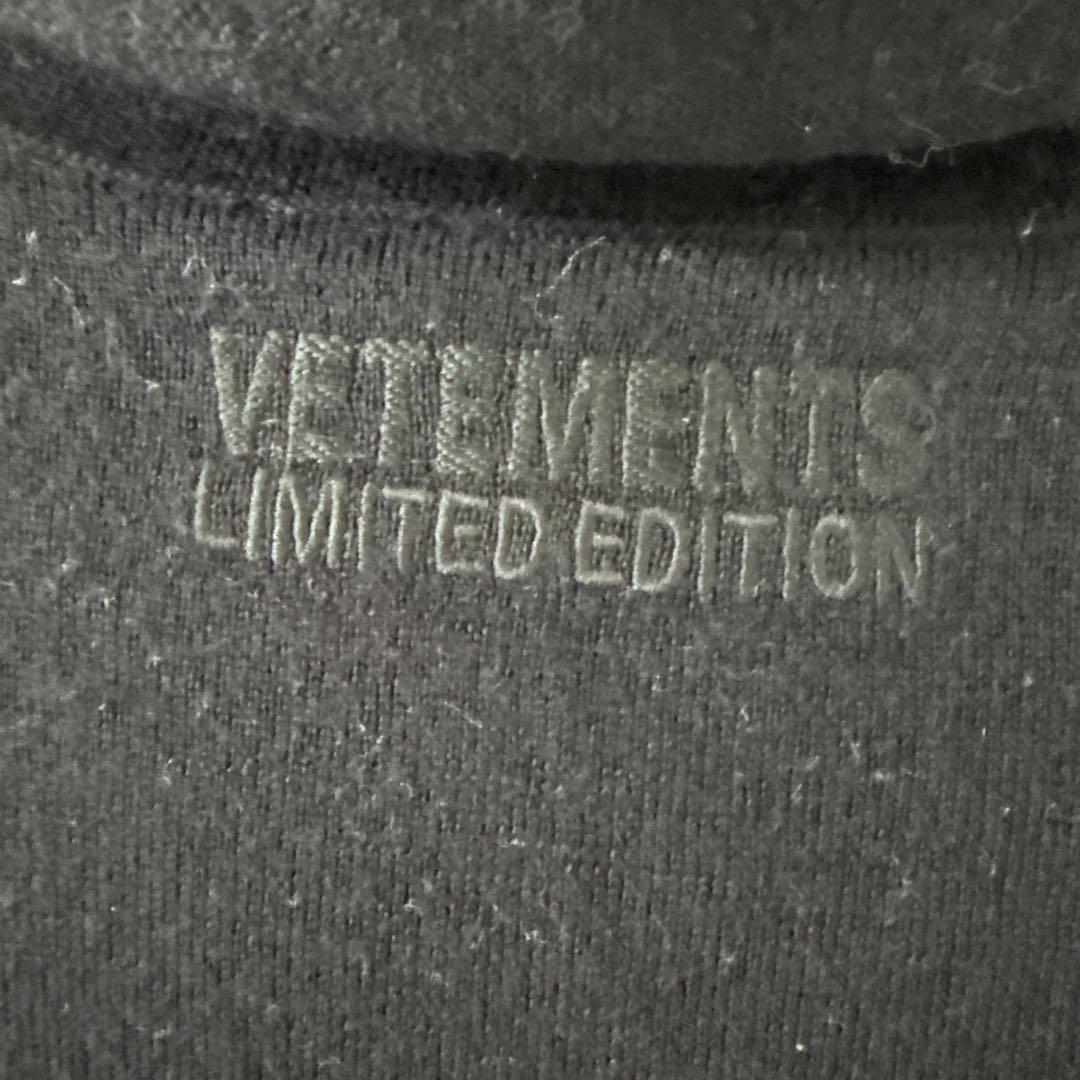 大幅値下げ‼️Vetements アナーキーシンボル スウェット 限定版