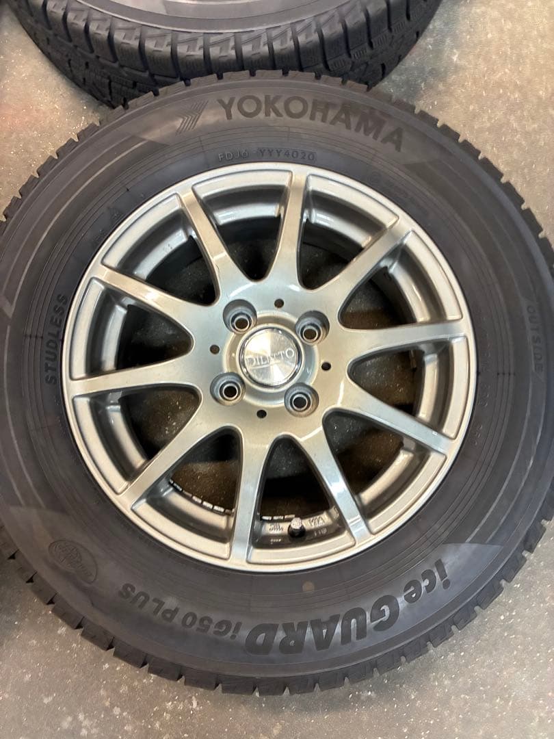 E12系ノート用❗️185/70R14スタッドレスセット❗️