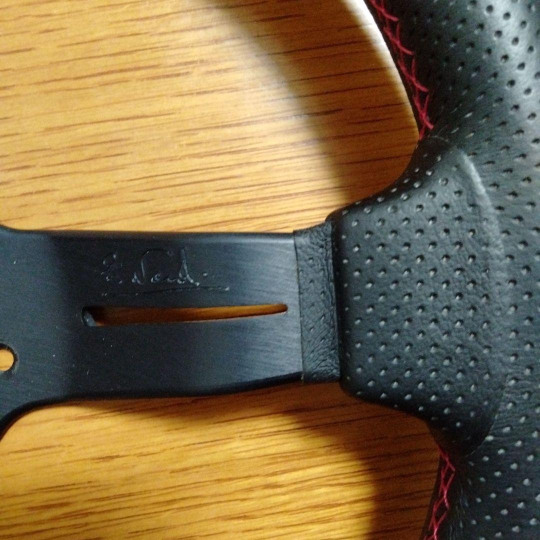 【貴婦人】NARDI N753 ディープコーン／パンチングレザー