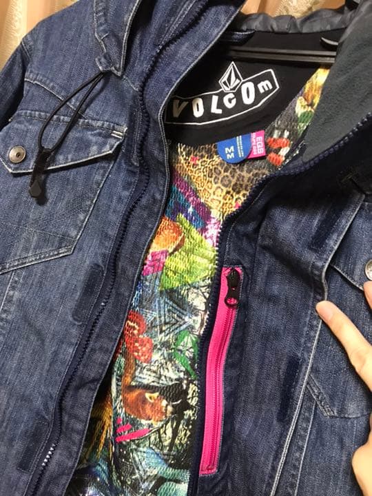 ボルコム スノボジャケット 美品 スノボーウェア