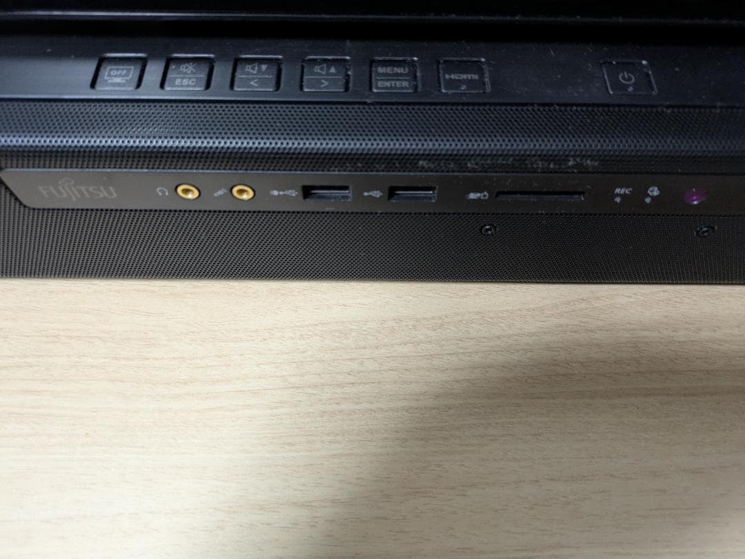 富士通 ESPRIMO FH90/E2 FMVF90E2B