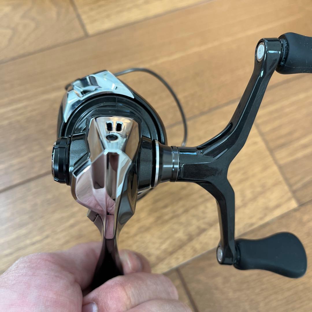 【極美品] 23 Vanquish C3000SDH スピニングリール