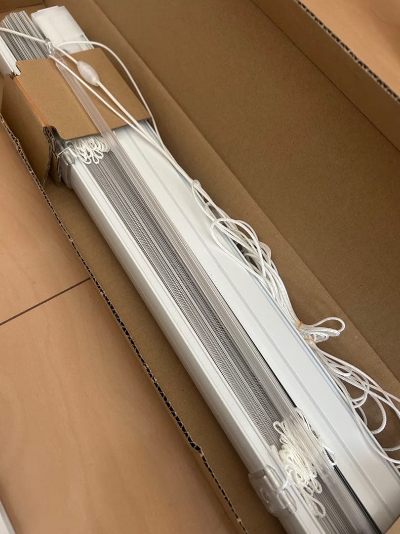 新品未使用 オーダーアルミブラインド 【55cm×180cm】