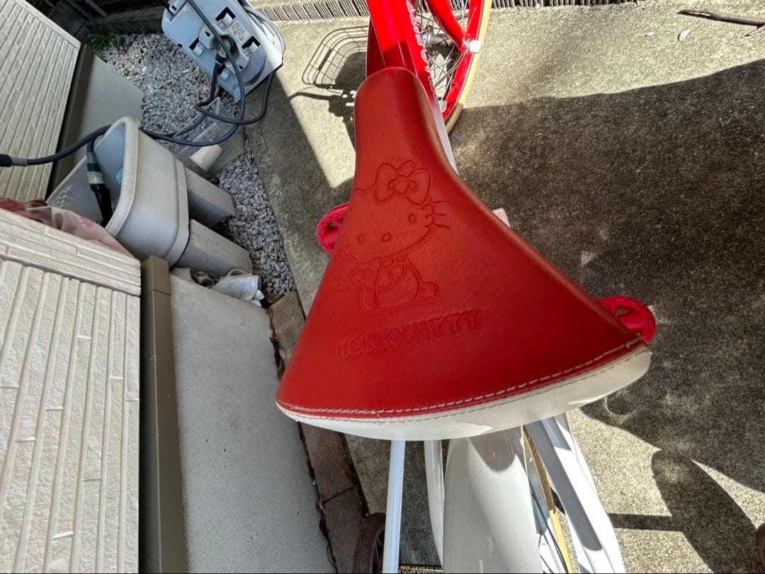 16インチ ハローキティ 自転車 あさひサイクルコラボ 補助輪付き