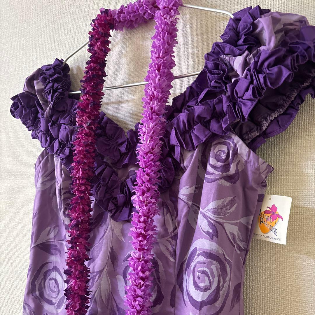 フラダンスドレス　 ムームードレス 紫色 バラ模様 レイ付き