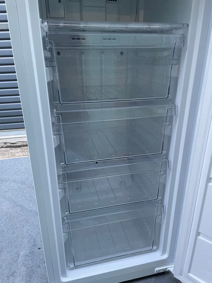 coco@ 　SHARP 126L 冷凍庫　フリーザー　FJ-HF13H