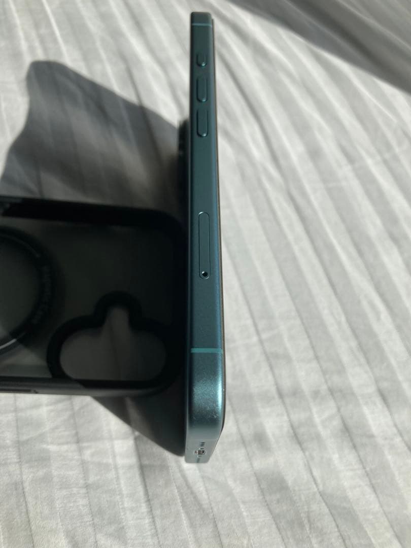 スマートフォン本体 Apple iPhone 16 256g